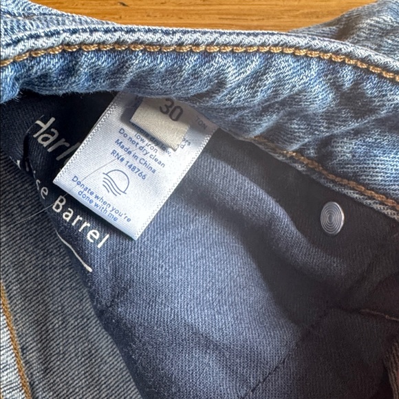 Oliver and Logan Classic Blue Denim Jeans - Picture 3 of 4